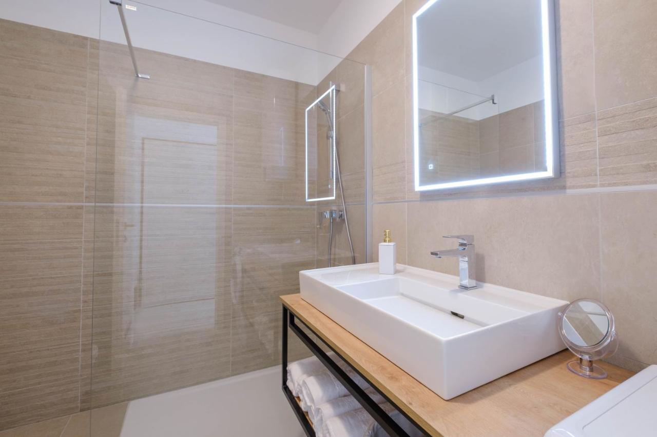 Mb Luxury Apartments ザダル エクステリア 写真